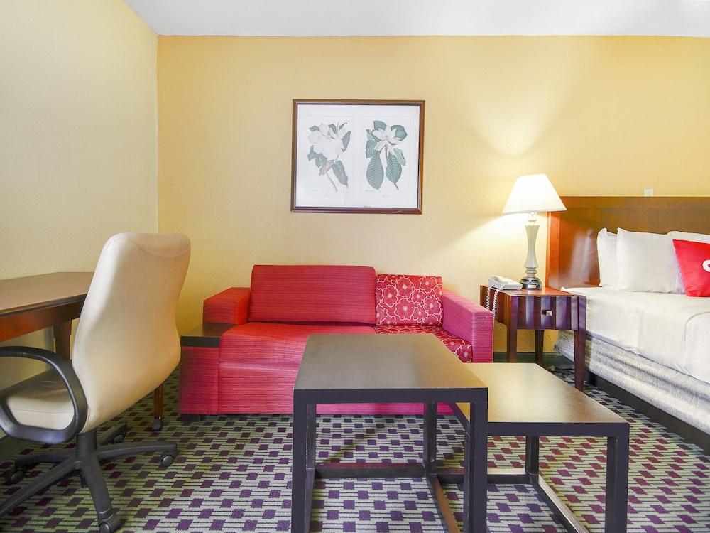 Baymont By Wyndham Williamsburg Hotel Eksteriør billede
