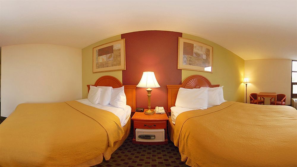 Baymont By Wyndham Williamsburg Hotel Eksteriør billede